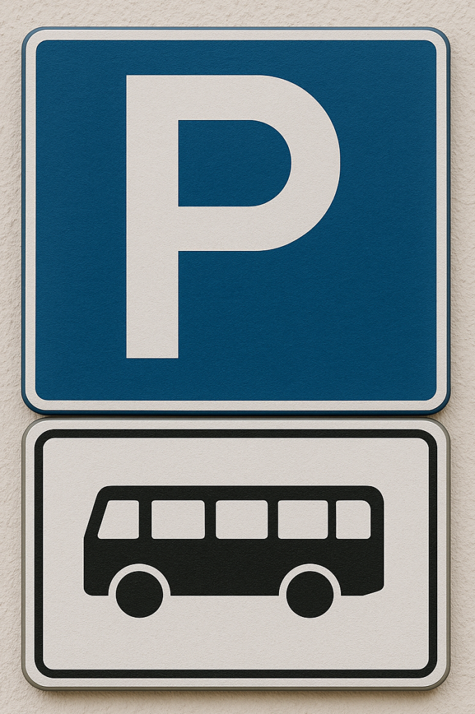 dve značky pod sebou, na jednej je písmeno P a na druhej autobus